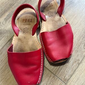 Pons Red Leather Women's Flats